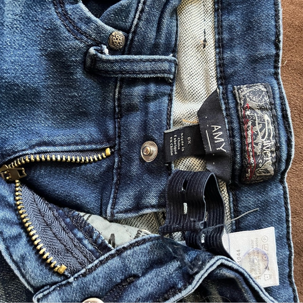 Size 6x Silver jeans